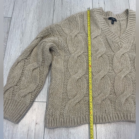 Mavi Oversized Sweater - Picture 13 of 14
